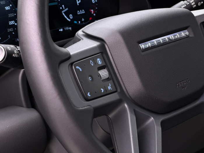 Land Rover Defender 110 P425 X-DYNAMIC HSE AWD CZ 5.0 Dynamic