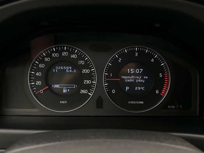 Volvo V70 D5 MOMENTUM AUT 2.4 d Momentum