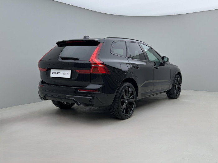 Volvo XC60 T6 AWD RECHARGE BLACK EDITION 2.0 Edition