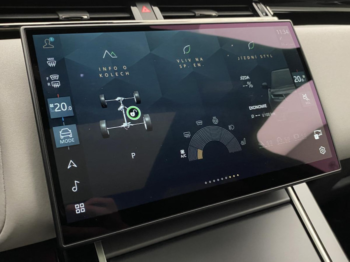 Land Rover Range Rover Velar D300 SE AUT AWD REZERVACE 3.0 d SE