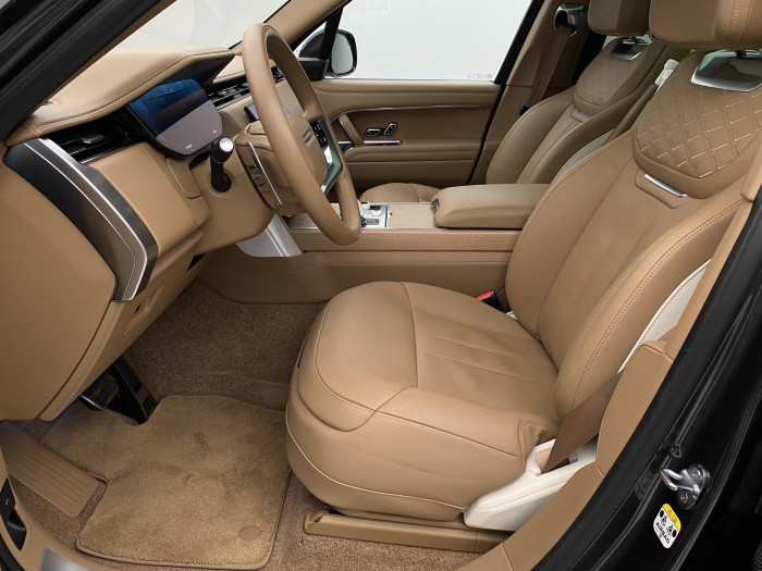 Land Rover Range Rover SV P530 SWB AWD AUT CZ