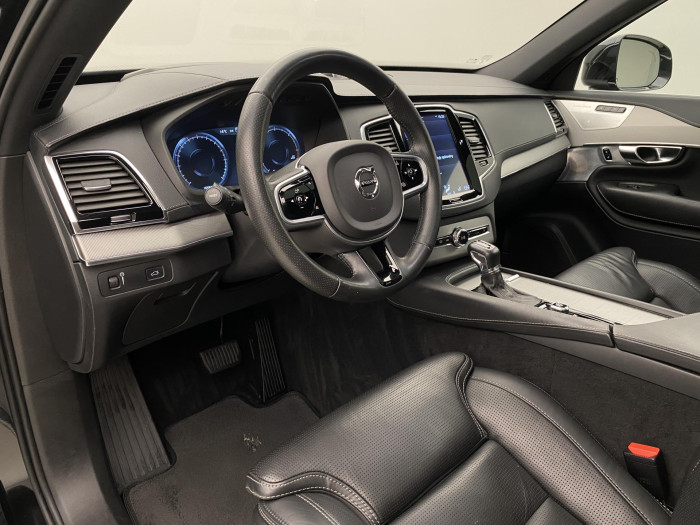 Volvo XC90 D5 AWD INSCRIPTION REZERVACE 2.0 d