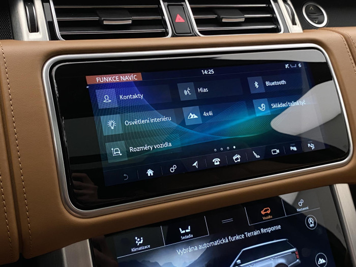 Land Rover Range Rover P525 AUTOBIOGRAPHY REZERVACE