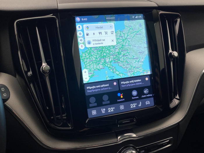 Volvo XC60 T6 AWD PLUG-IN DARK PLUS CZ