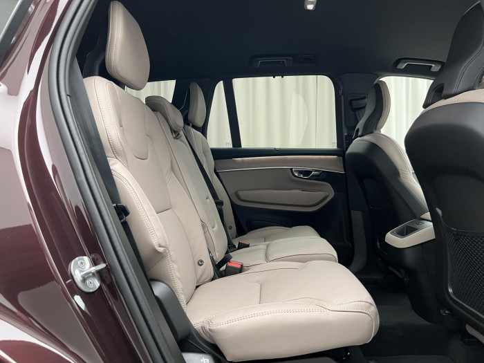 Volvo XC90 B5 AWD DARK PLUS AUT