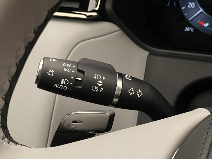 Land Rover Range Rover Velar D300 DYNAMIC SE AUT AWD 3.0 d Dynamic SE