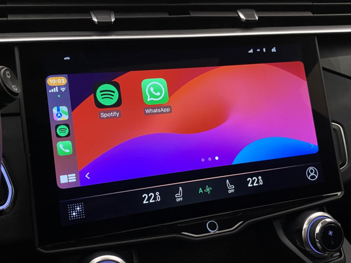 Lynk & Co 01 PHEV DCT AUT 1.maj. REZERVACE