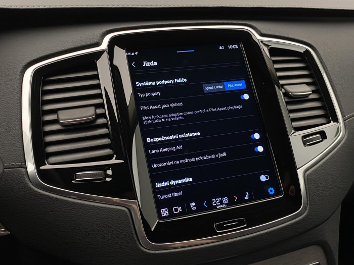 Volvo XC90 B5 AWD PLUS DARK AUT CZ 7míst