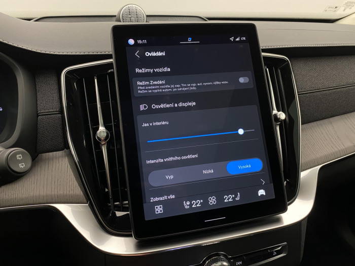 Volvo XC90 T8 AWD RECHARGE DARK ULTRA 7