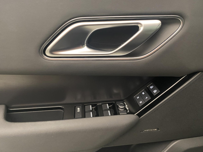 Land Rover Range Rover Velar D300 DYNAMIC SE AWD AUT 3.0 d Dynamic SE