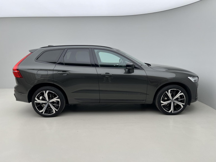 Volvo XC60 B5 AWD R-DESIGN AUT 1.maj.