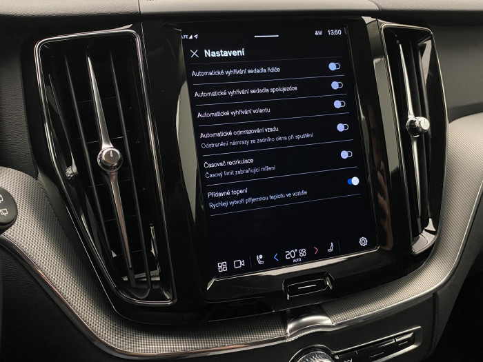 Volvo XC60 B4 AWD DARK PLUS AUT