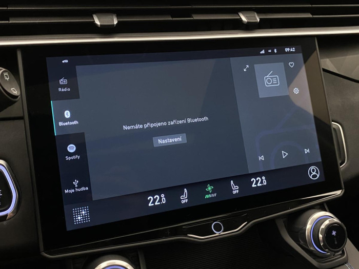 Lynk & Co 01 PHEV DCT AUT 1.maj