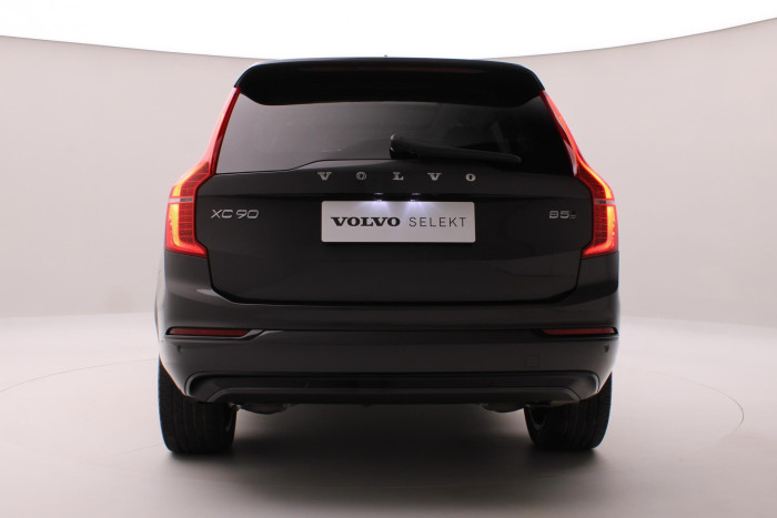 Volvo XC90 B5 AWD ULTIMATE DARK CZ 7míst
