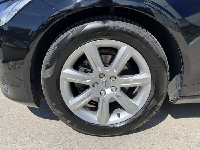 Volvo V90 D4 MOMENTUM POLESTAR Aut CZ 2.0 d Momentum