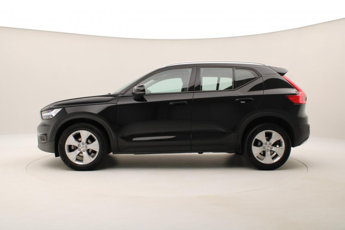 Volvo XC40 D3 MOMENTUM AUT CZ 2.0 d Momentum