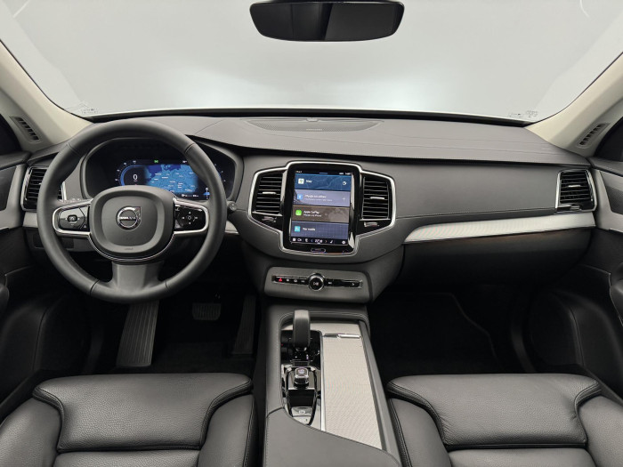 Volvo XC90 B5 AWD PLUS BRIGHT REZERVACE