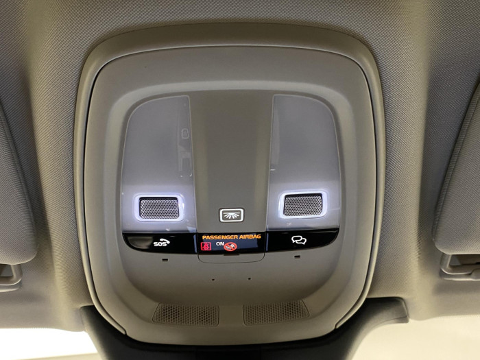 Volvo V90 T6 AWD PLUG-IN DARK PLUS AUT