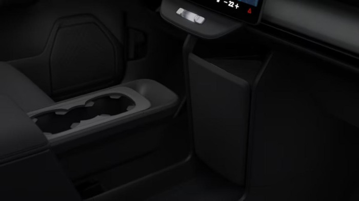 Volvo EX60 PURE ELECTRIC PLUS P6 RWD