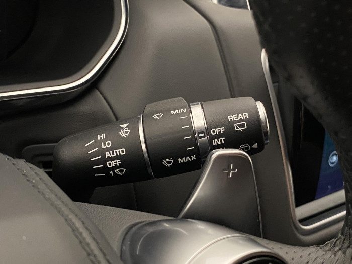 Land Rover Range Rover Sport 3.0 SDV6 REZERVACE