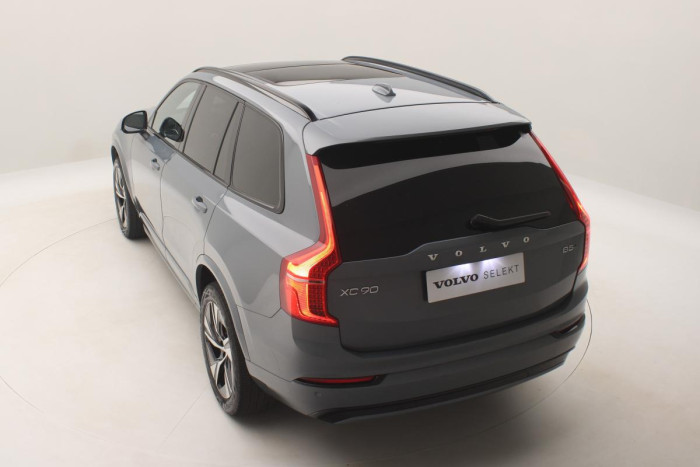 Volvo XC90 B5 AWD R-DESIGN AUT 1.maj