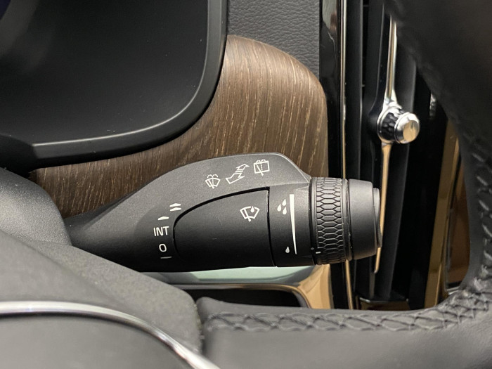 Volvo V90 CC B4 AWD ULTIMATE AUT CZ 2.0 CC CC