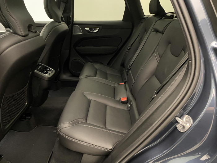 Volvo XC60 B5 AWD AUT ULTRA BLACK EDITION 2.0 Edition