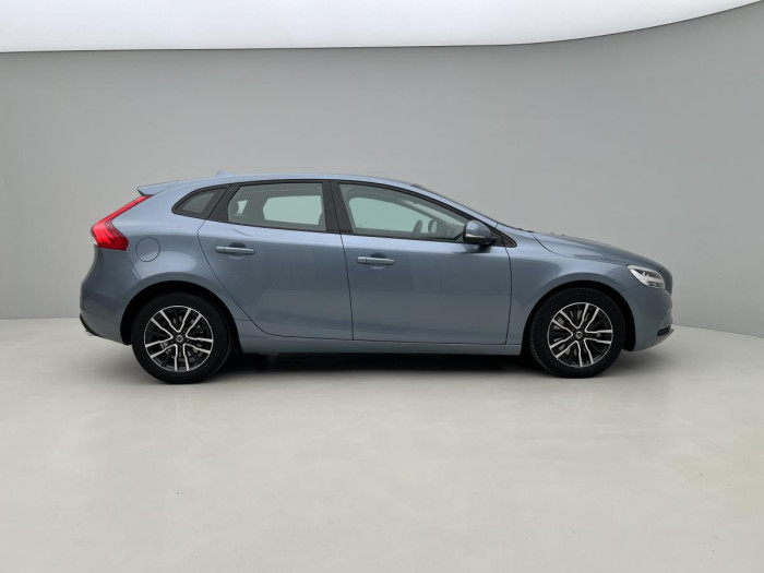 Volvo V40 D3 MOMENTUM AUT 1.maj. 2.0 d Momentum