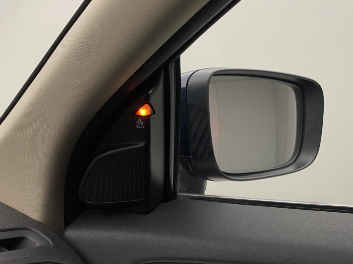 Volvo XC60 D5 AWD MOMENTUM REZERVACE 2.4 d Momentum