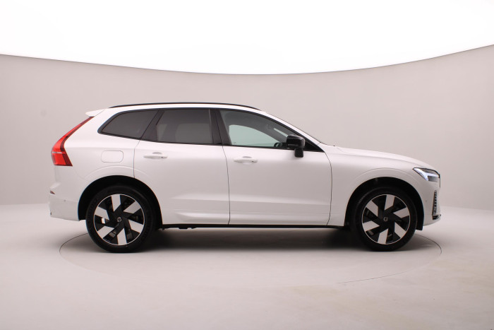 Volvo XC60 T6 AWD PLUG-IN DARK PLUS AUT