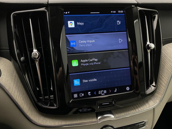 Volvo XC60 B5 AWD INSCRIPTION REZERVACE