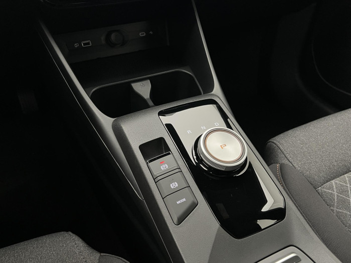 MG MG3 Hybrid+ ESSENTIAL 1.5 143kW