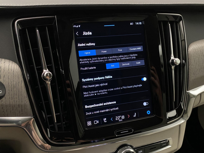 Volvo V90 T6 AWD Plug-in DARK PLUS AUT