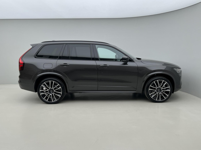 Volvo XC90 T8 AWD RECHARGE DARK ULTRA AUT