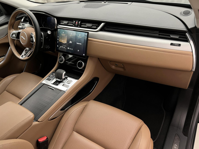 Jaguar F-Pace D200 S AWD AUT 2.0 d