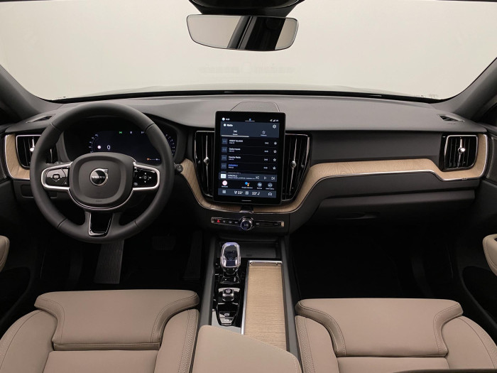 Volvo XC60 B5 AWD AUT DARK PLUS