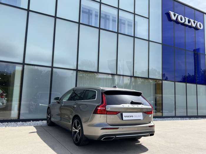 Volvo V60 T6 AWD RECHARGE INSCRIPTION