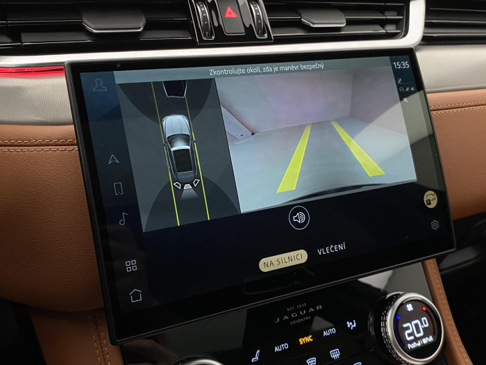 Jaguar F-Pace REZERVACE