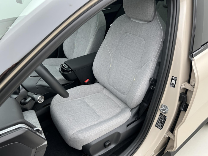 Volvo EX30 PURE TWIN PERFORMANCE ULTRA