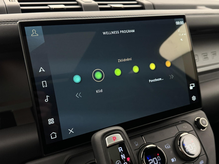 Land Rover Defender OCTA P635