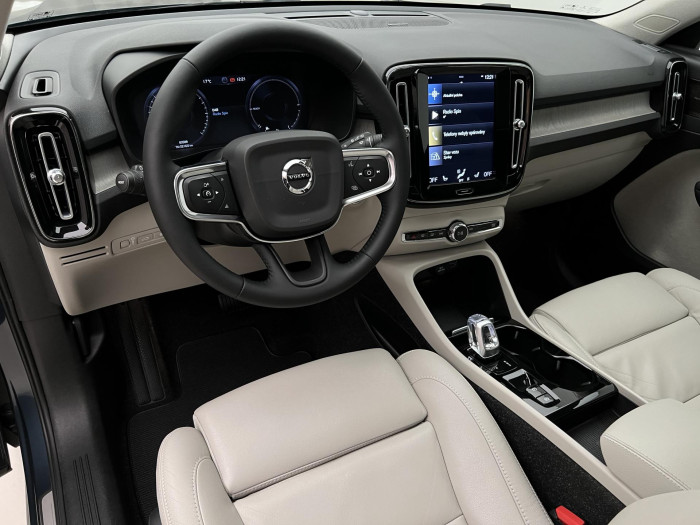 Volvo XC40 T5 RECHARGE INSCRIPTION AUT