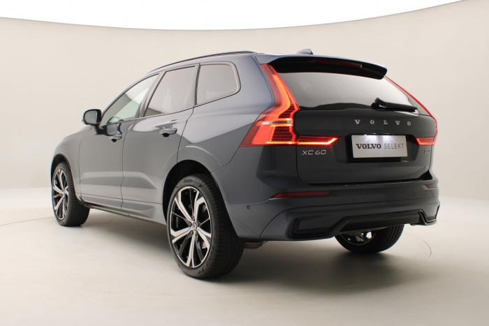 Volvo XC60 B5 AWD ULTIMATE AUT 1.maj