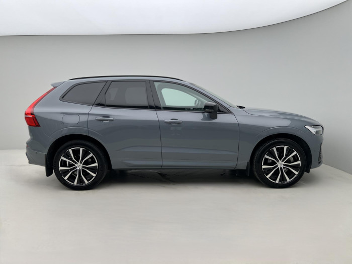 Volvo XC60 B4 AWD PLUS DARK AUT 1.maj.