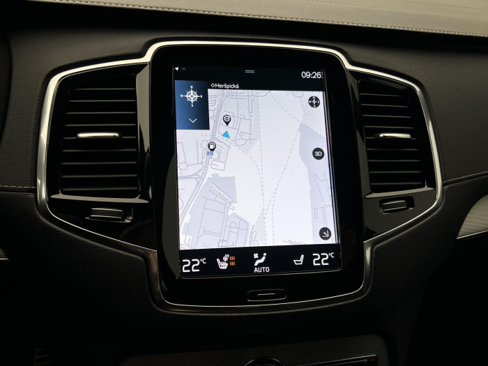 Volvo XC90 B5 AWD R-DESIGN 7MÍSTNÁ AUT CZ