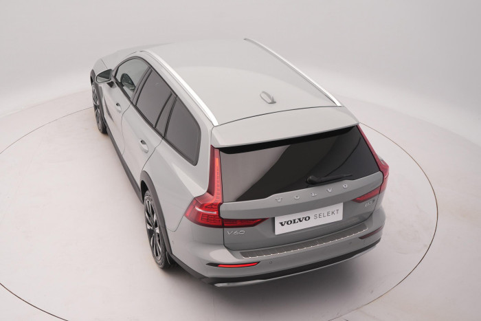 Volvo V60 CC B5 AWD BRIGHT AUT 1.maj 2.0 CC CC