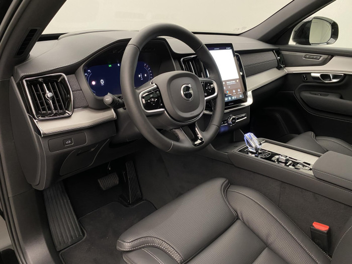 Volvo XC90 B5 AWD BLACK EDITION PLUS 7