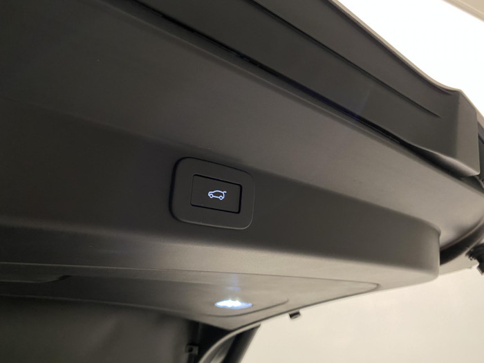 Land Rover Range Rover Sport D350 AUTOBIOGRAPHY REZERVACE 3.0 d