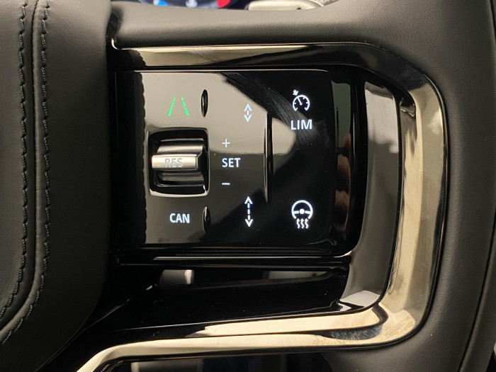 Land Rover Range Rover Sport D250 DYNAMIC SE AWD REZERVACE 3.0 d Dynamic SE