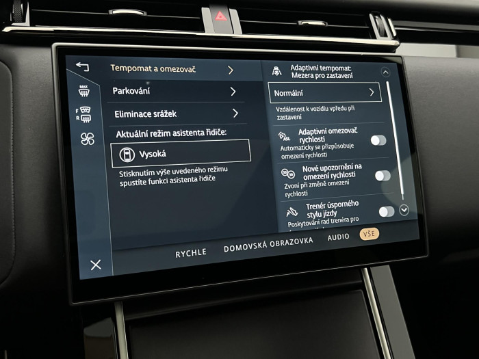 Land Rover Range Rover Velar D300 DYNAMIC SE AWD Aut 3.0 d Dynamic SE