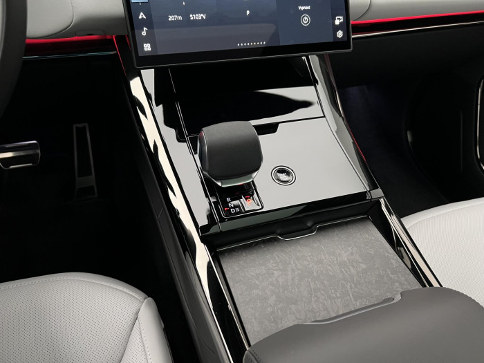 Land Rover Range Rover Sport D350 AUTOBIOGRAPHY REZERVACE 3.0 d